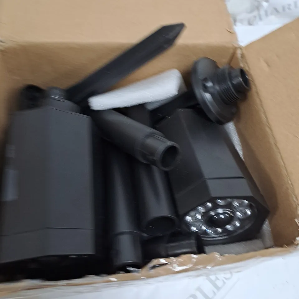 BUILDCRAFT SET OF 2 SOLAR SENSOR LIGHTS WITH STAKES