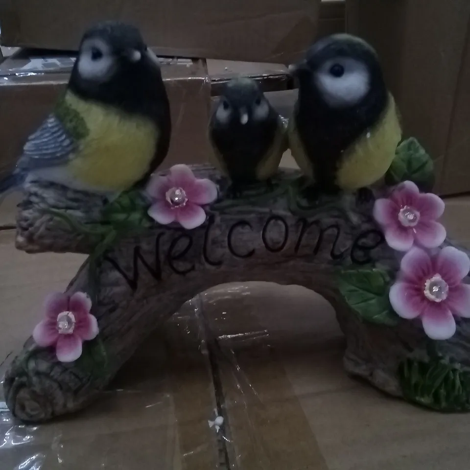 BOXED 3 BIRDS ORNAMENT WITH SOLAR LIGHT