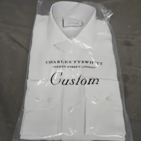 BAGGED CHARLES TYRWHITT BUTTON SHIRT - SIZE 16
