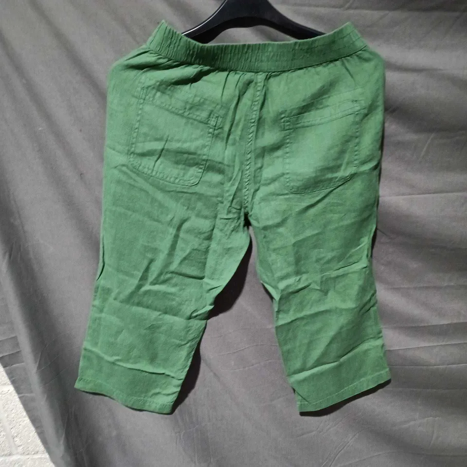 GREEN GARMENT-DYED LINEN CROPPED TROUSERS – UK 12 SEA SALT CORNWALL