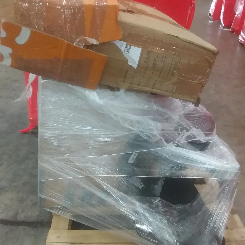 PALLET OF X3 ASSORTED MESH CHAIRS 