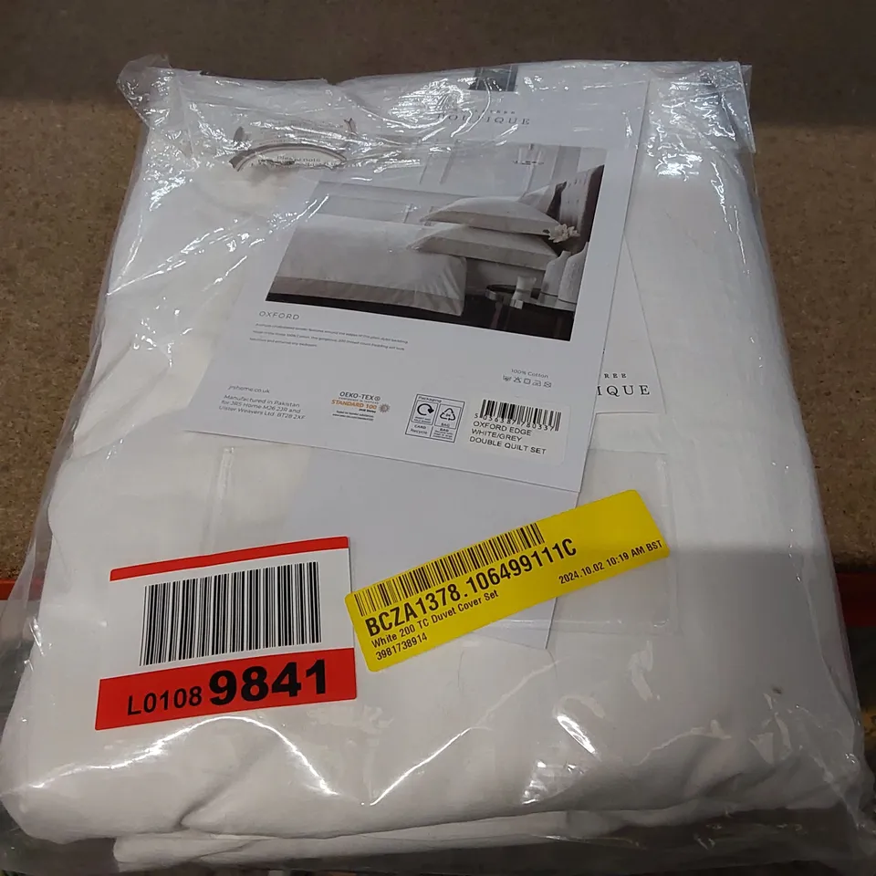 BAGGED WHITE 200 TC DOUBLE DUVET COVER SET