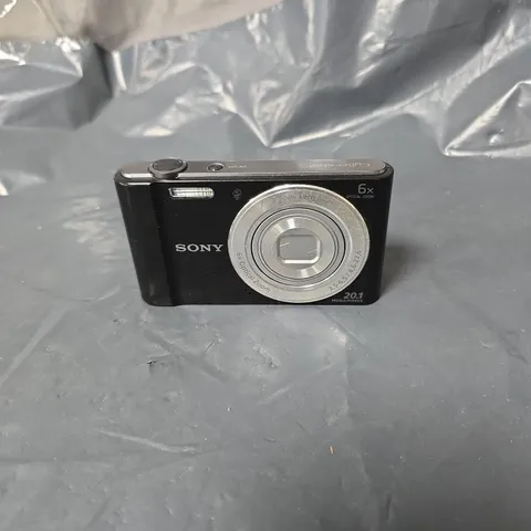 SONY CYBER-SHOT DSC-W810 DIGITAL CAMERA – 20.1MP, 6X OPTICAL ZOOM, BLACK UNBOXED