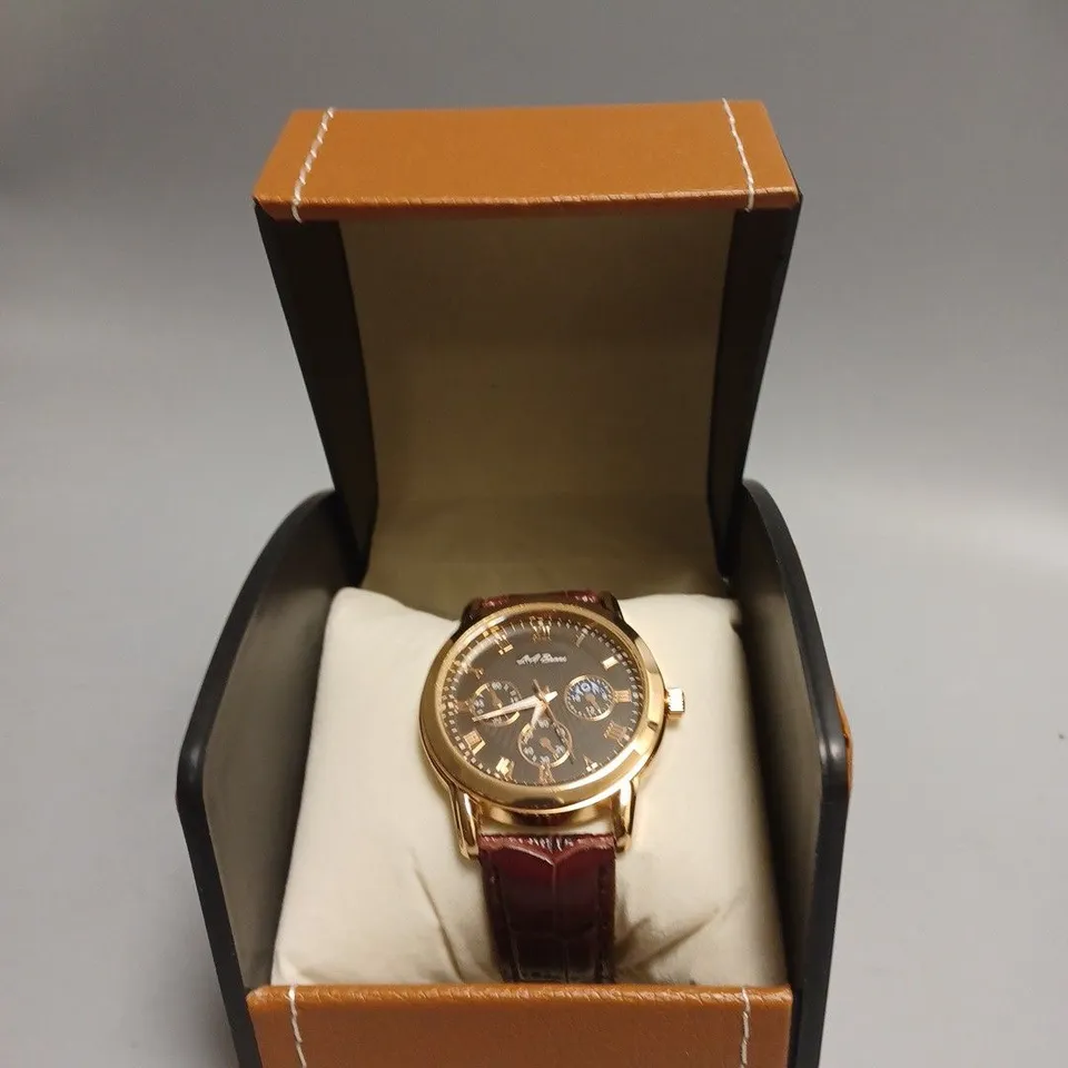 MENS LA BANUS WATCH – GOLD COLOUR CASE – LEATHER STRAP