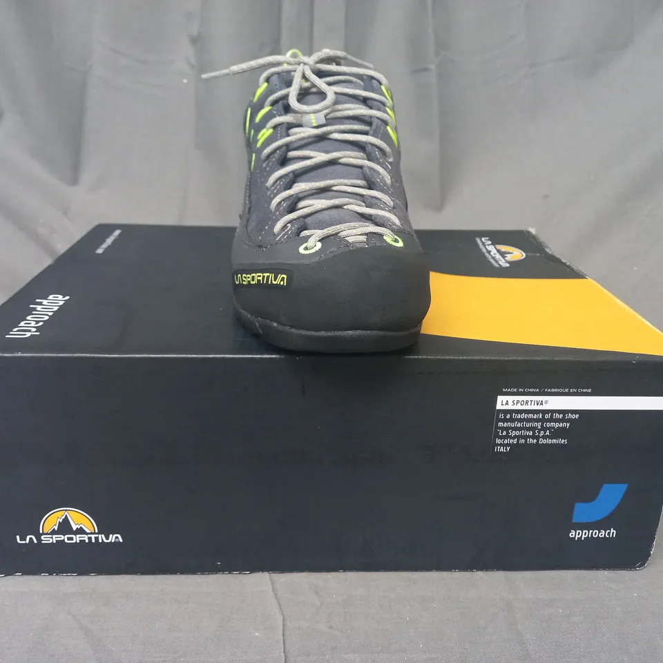 BOXED PAIR OF LA SPORTIVA SHOES IN GREY/NEON GREEN UK SIZE 7.5