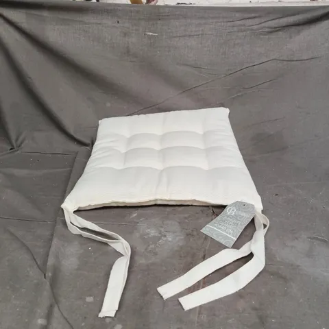 4 X CASABELLA CUSHION FOR CHAIR 40 X 40 CM