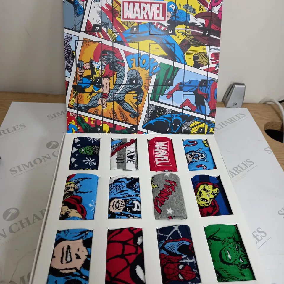 MARVEL SOCK GIFT SET SIZE 6-11