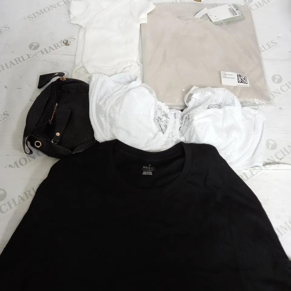 BOX OF APPROXIMATELY 22 ASSORTED CLOTHING ITEMS TO INCUDE - BRA , T-SHIRT , BAG ETC