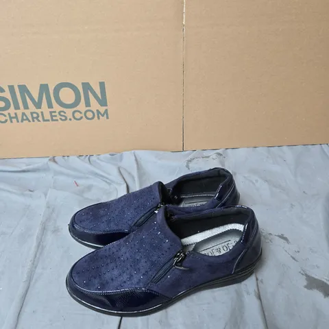 NAVY BLUE SUEDE ZIP TRAINERS β UK 6 JO AND JACK BRAND .
