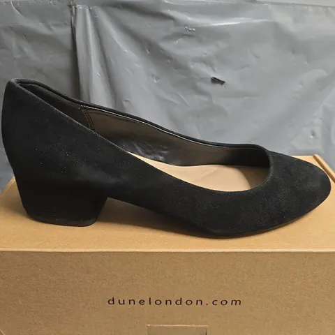 BOXED DUNE 011 BRACKET LOW HEEL COMFORT - SIZE 5 