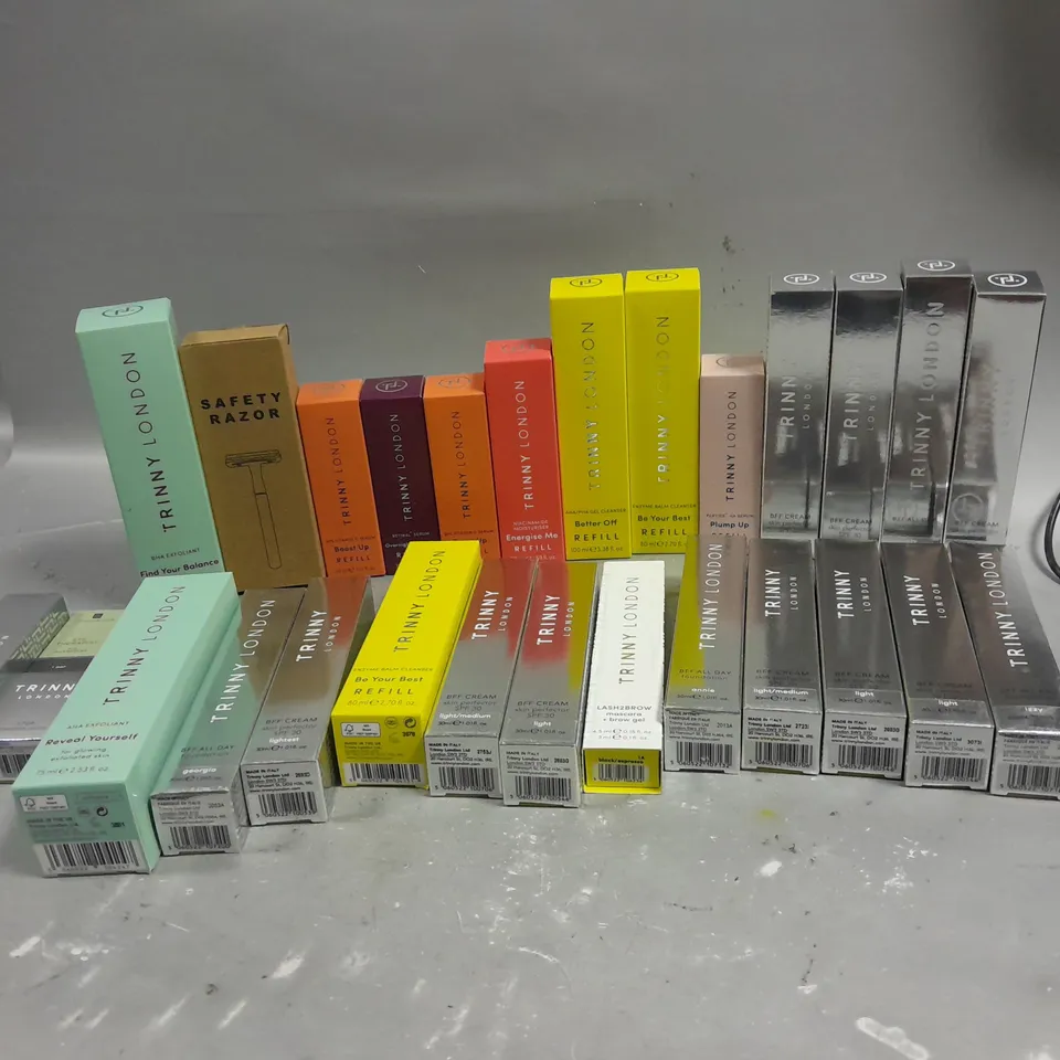 LOT OF 24 ASSORTED TRINNY LONDON PRODUCTS TO INCLUDE MOISTURISER REFILL, VITAMIN C SERUM REFILL , ETC