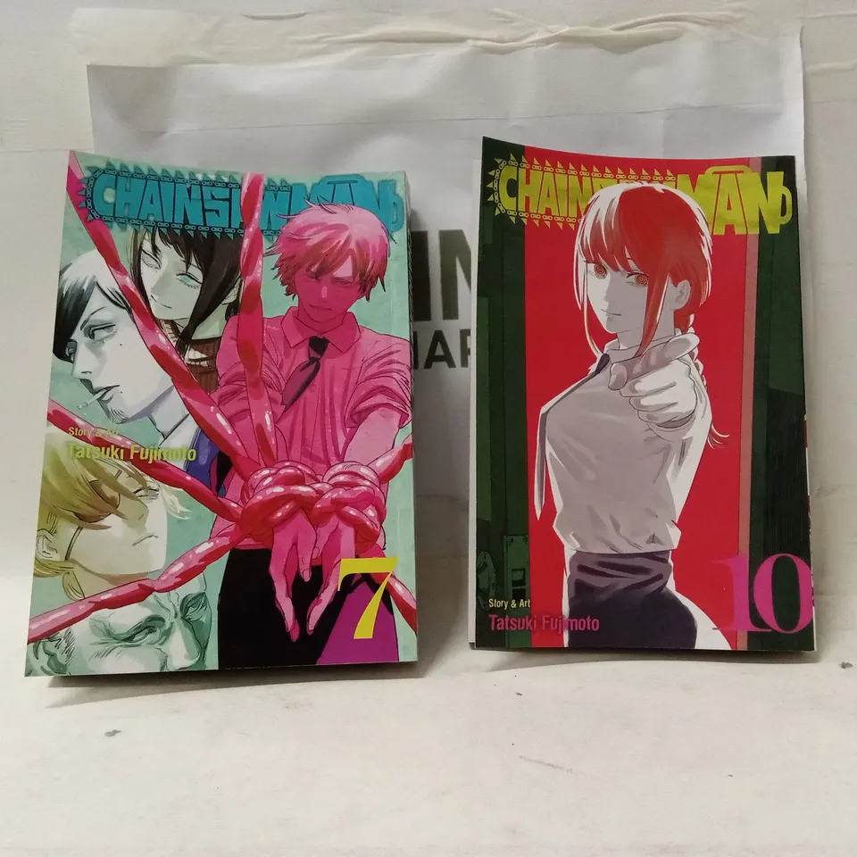 CHAINSAW MAN – MANGA VOLUMES 7 & 10 (SET OF 2)