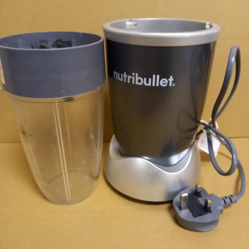 NUTRIBULLET 600 SERIES 600W NUTRITION EXTRACTOR 