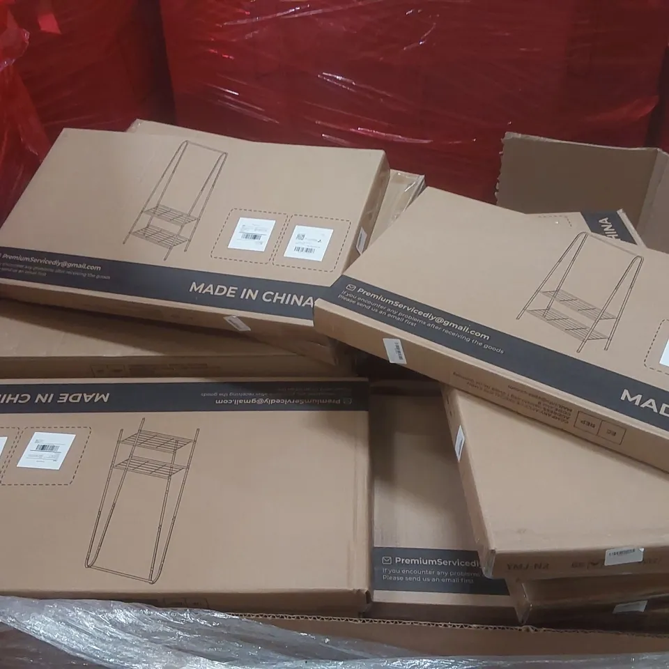 PALLET CONTAINING A VERY LARGE QUANTITY OF BOXED CLOTHES RACKS