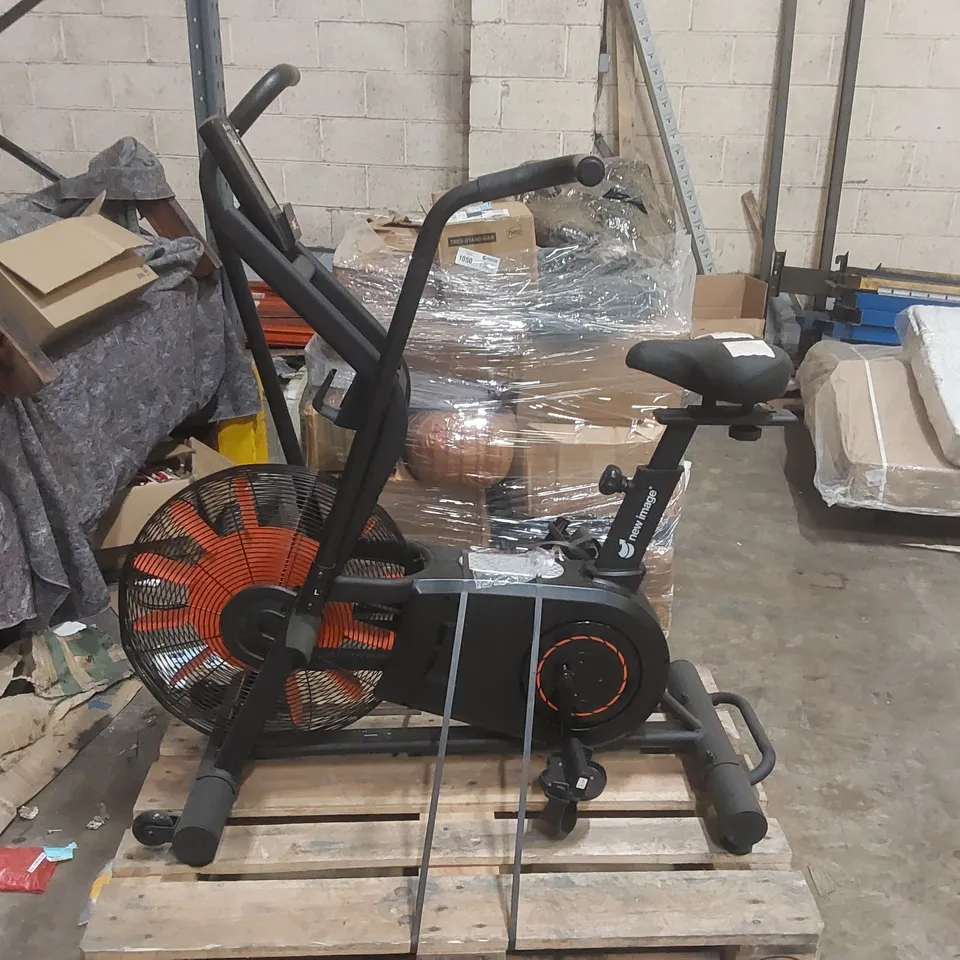 NEWIMAGE CYCLONE X3 AIR ASSAULT BIKE