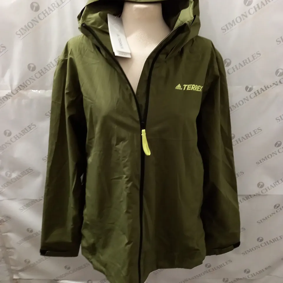 ADIDAS TERRAX JACKET IN GREEN - L