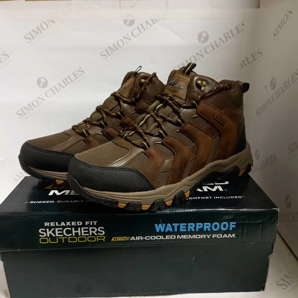 SKECHERS BROWN WATERPROOF HIKING BOOTS UK 11
