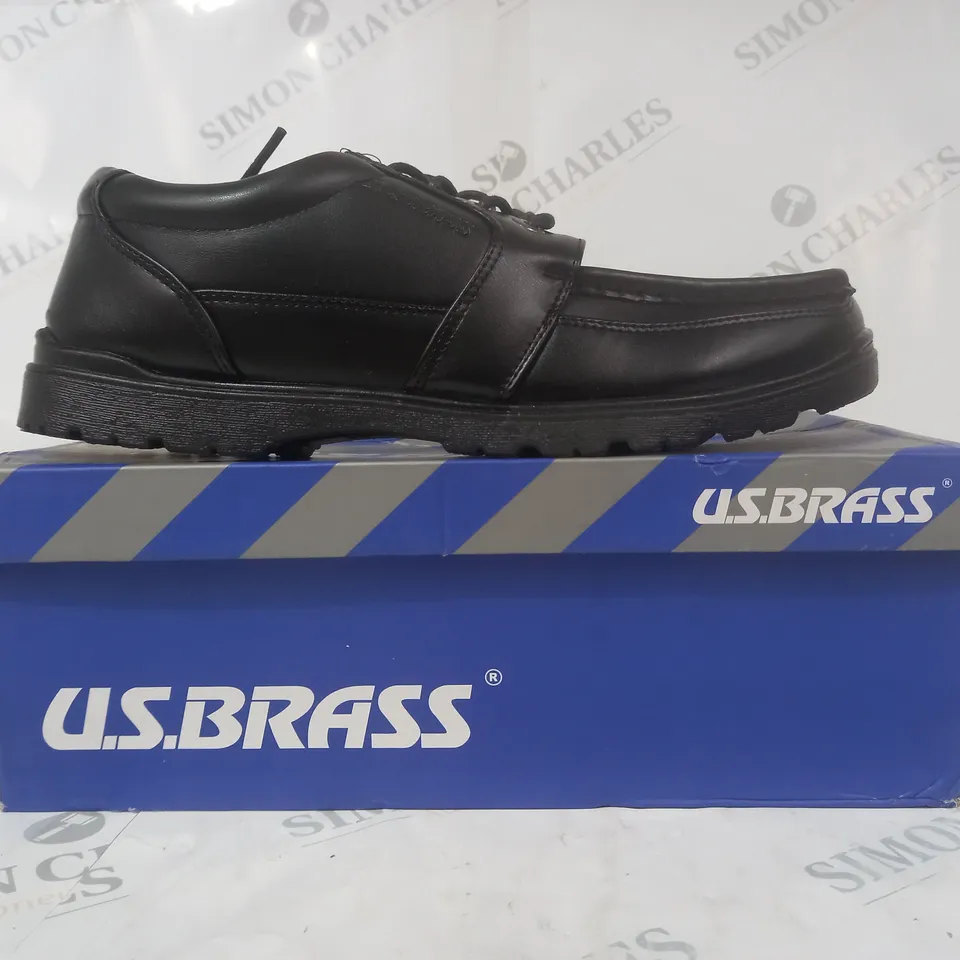 BOXED PAIR OF U.S.BRASS LACE UP SHOES IN BLACK SIZE 10