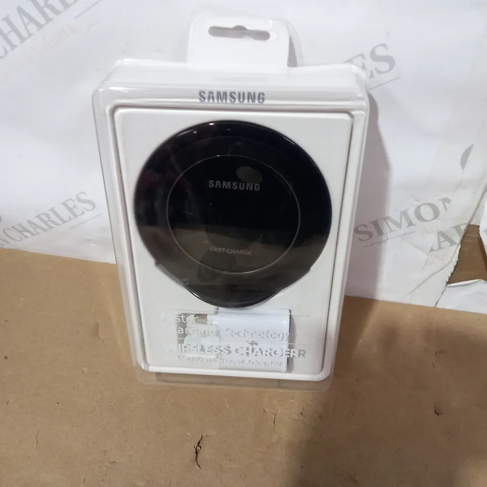 SAMSUNG FAST CHARGE WIRELESS CHARGER