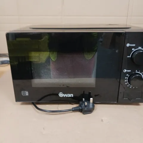 SWAN 20L 700W MANUAL MICROWAVE - BLACK - COLLECTION ONLY