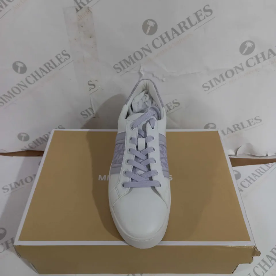 MICHAEL KORS POPPPY STRIPE LACE UP NAPPA FAUXLEATHER SIZE 7M