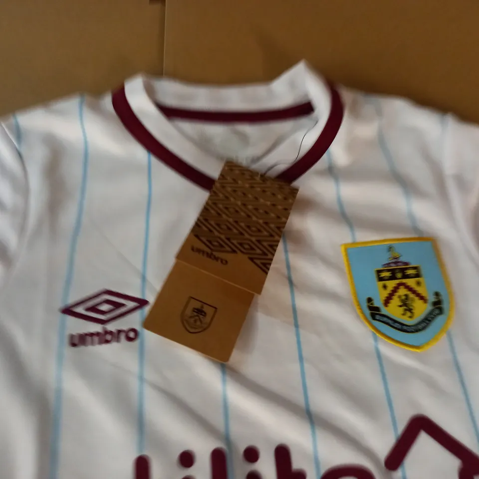 BURNSLEY F.C KIDS FOOTBALL SHIRT - GB YS