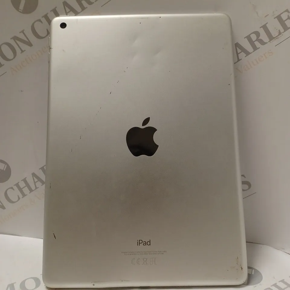 APPLE IPAD A1893