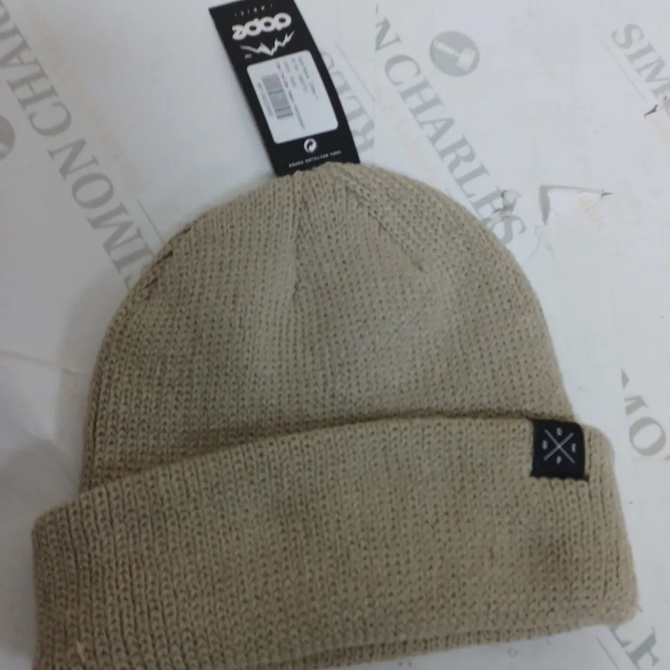 DOPE SAND COLOURED BEANIE HAT - ONE SIZE 