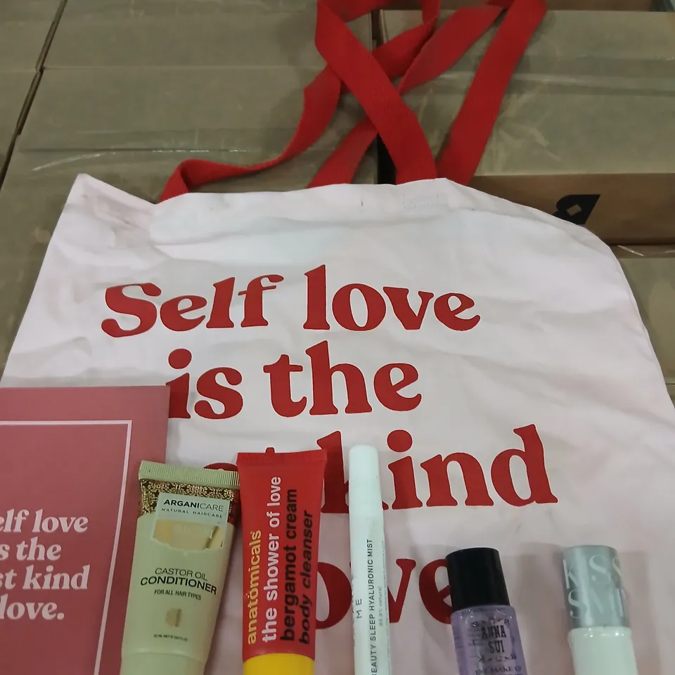 APPROXIMATELY 15 BIRCHBOX SELF LOVE GIFT SETS TO INCLUDE; TOTE BAG, ARGANI CARE CASTOR OIL, ANATOMICALS BODY CLEANSER, BALSNCE ME SLEEP MIST, ANNA SUI EYE MAKE UP REMOVER AND THE EVERYTHING KISS AND S