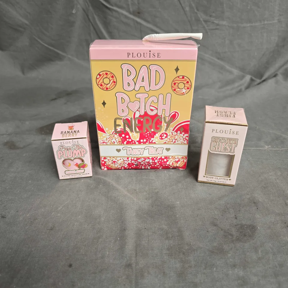 PLOUISE LOT OF 3 ASSORTED ITEMS TO INCLUDE - VANILLA BERRY DONUT LIP DUO - BANANA BERRY PLUMP MOISTURE MASK - BODY GLITTER