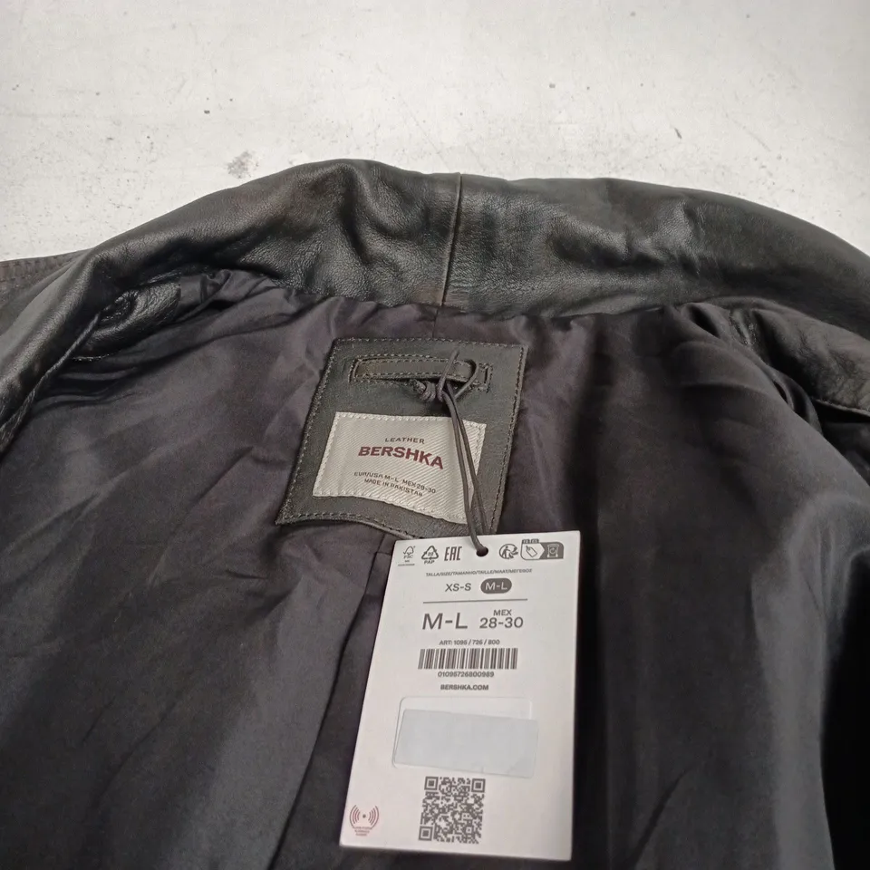 BERSHKA LEATHER JACKET SIZE M-L (TAG SHOWS M-L / 28-30)