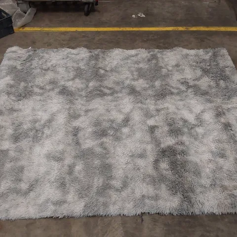 BAGGED CHALANDRA SHAGGY GREY RUG // 160 X 230CM