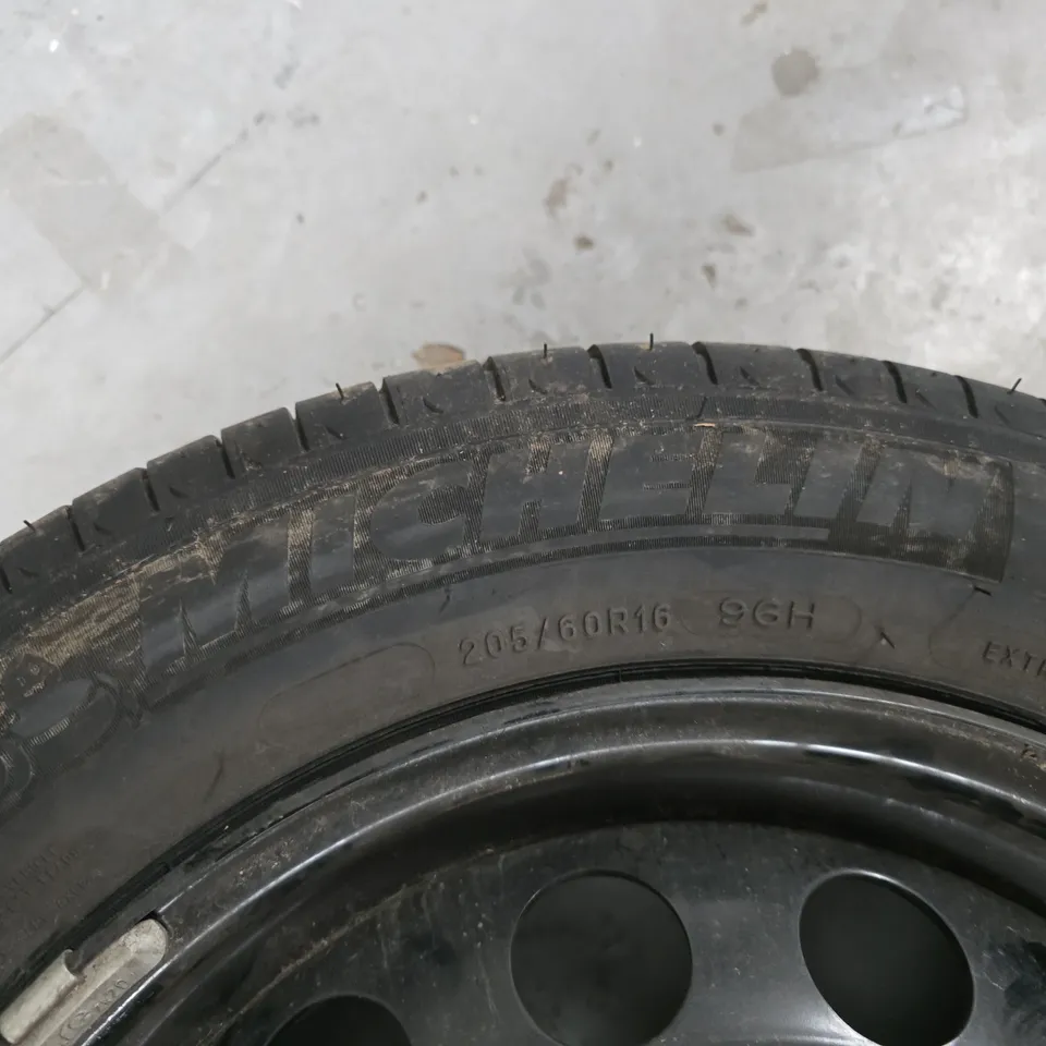 MICHELIN 205/60R16 TYRE ON STEEL WHEEL – 16 INCH, USED