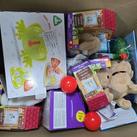 APPROXIMATELY 10 ASSORTED TOYS & GAMES PRODUCTS TO INCLUDE TEENY WEENY BUNNY, FROG BUBBLE BLOWER, BUBBLE BLASTER, ETC - COLLECTION ONLY