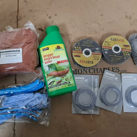 APPROXIMATELY 10 ASSORTED HOUSEHOLD ITEMS TOO INCLUDE CASTING SAND, SLUG AND SNAIL KILLER, AND SETTING MEASURES ETC.