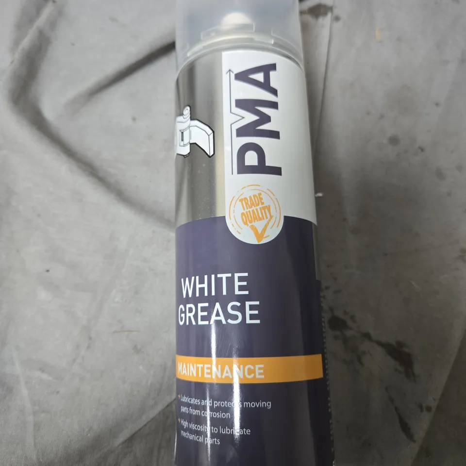 BOX OF APPROXIMATELY 12 PMA WHITE GREASE MAINTENANCE SPRAY – 500ML
