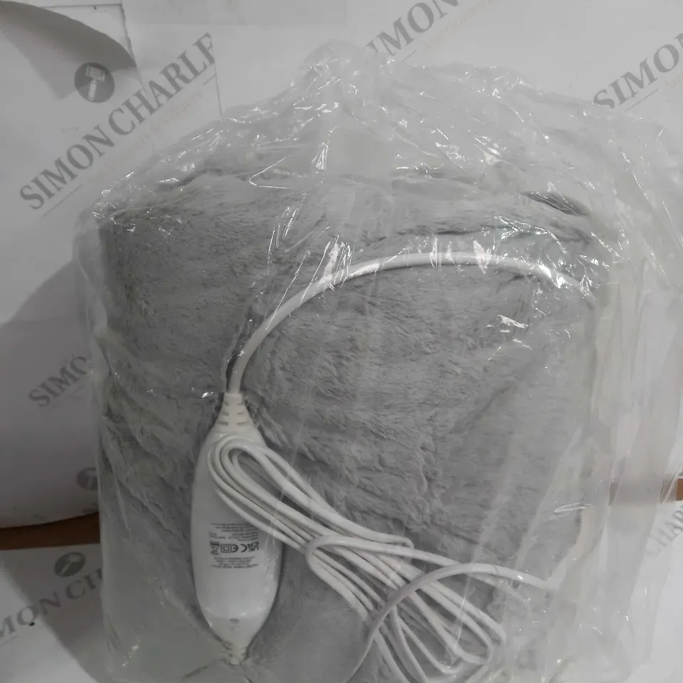 BOXED COZEE HOME HEATED BLANKET IN LIGHT GREY