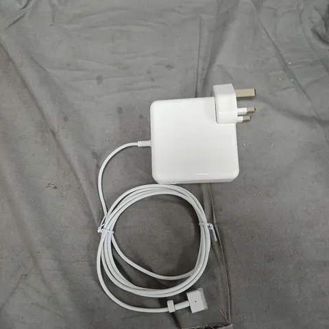 30 x 85W MAGSAFE 2 POWER ADAPTOR BRAND BY RABABA .