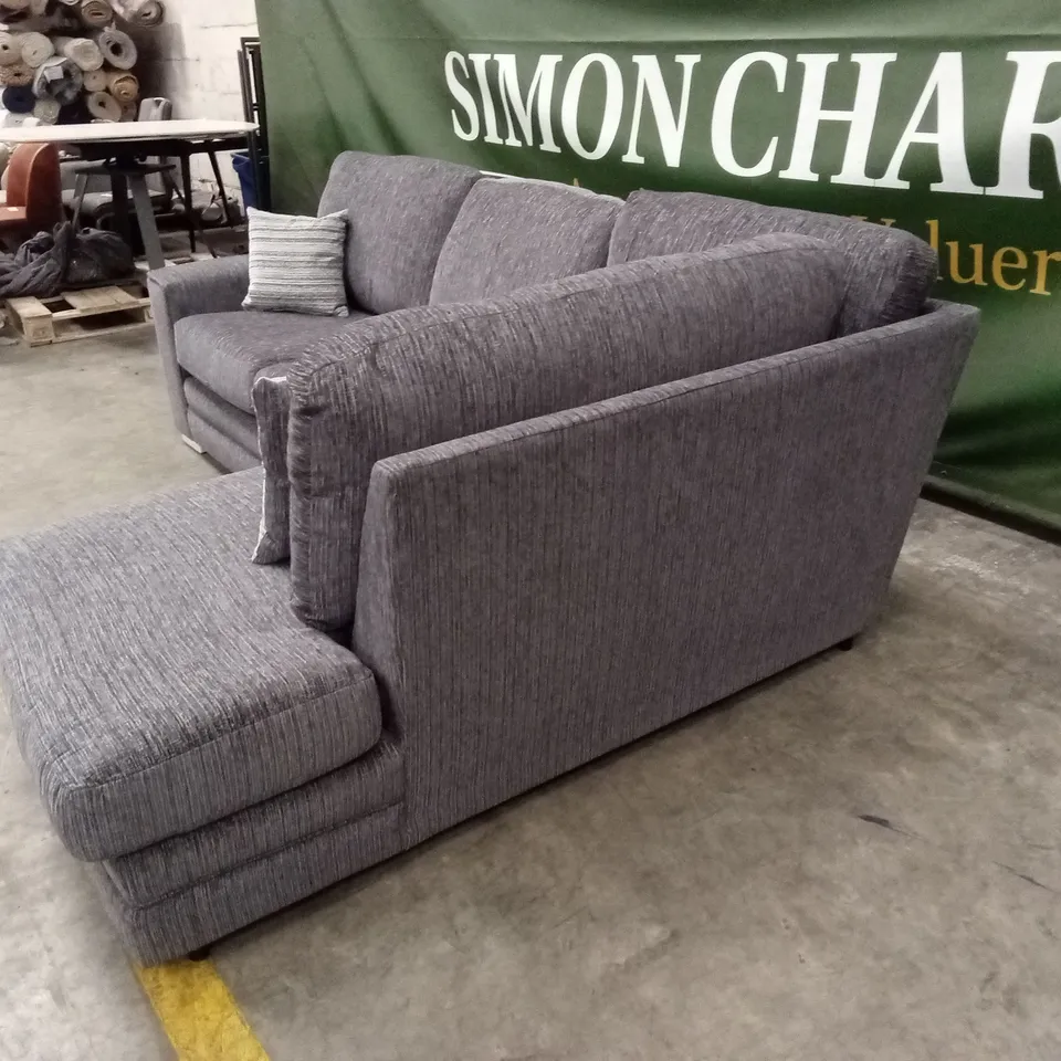 MINC FABRIC RIGHT HAND CORNER CHAISE SOFA RRP £1679