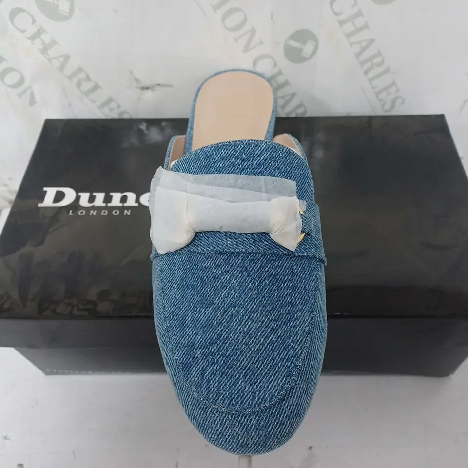 BOXED DUNE LONDON BLUE DENIM FABRIC SLIM SOLE BACKLESS SHOES - SIZE 5