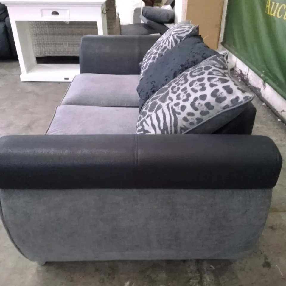 QUALITY DESIGNER 2 SEATER SOFA - GREY/BLACK FABRIC 