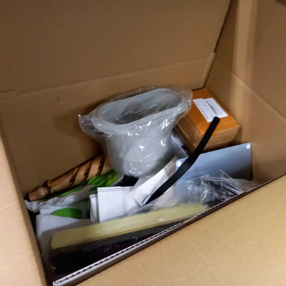 LOT OF APPROX 15 ASSORTED HOME IMPROVEMENT RELATED ITEMS TO INCLUDE: SANDPAPER, DOOR WEDGE STOPPERS, BOXED SOFT GRIP PEGS