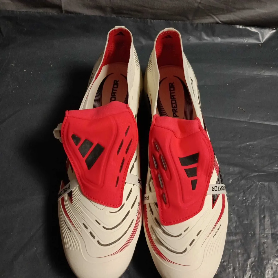 ADIDAS PREDATOR FOOTBALL BOOTS –  UK SIZE 9