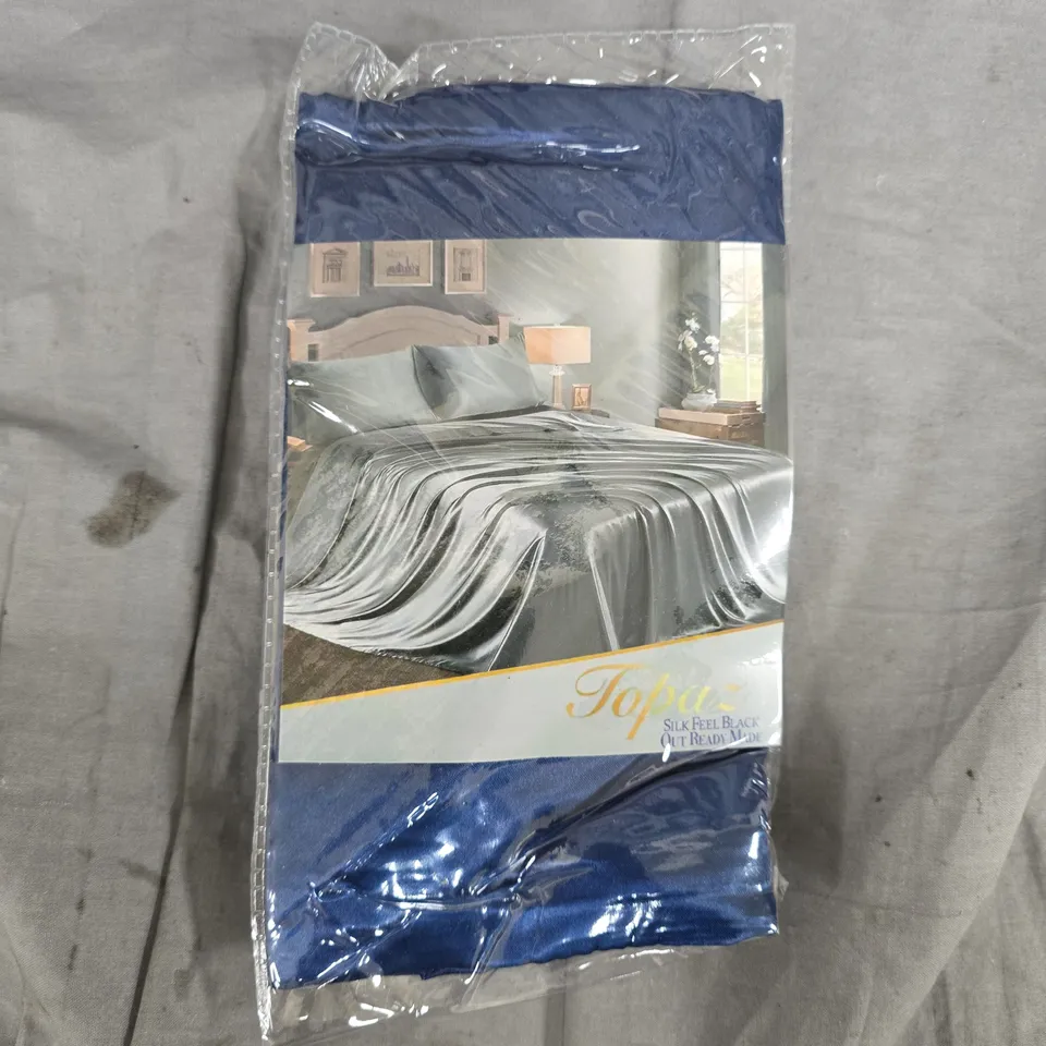 APPROXIMATELY 70 ASSORTED NAVY PILLOW CASE PAIRS - COLLECTION ONLY