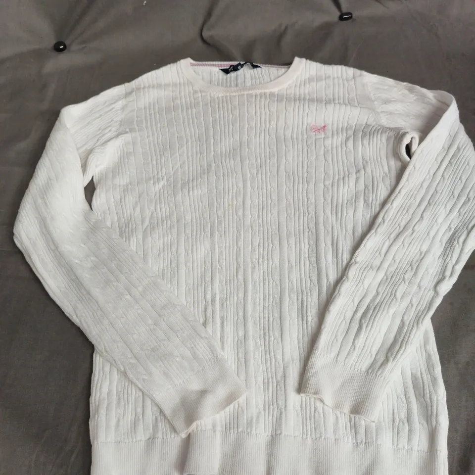 CREW CLOTHING COMPANY CREW NECK SWEATER SIZE 121