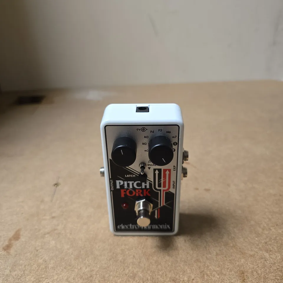 ELECTRO-HARMONIX PITCH FORK GUITAR PEDAL