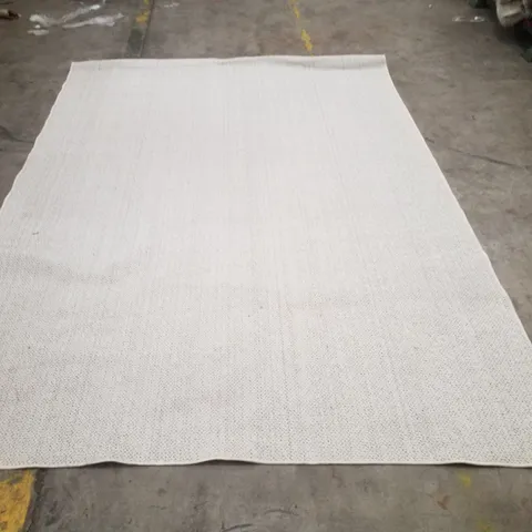 QUALITY DESIGNER AREA RUG - APPROXIMATELY 275X190CM