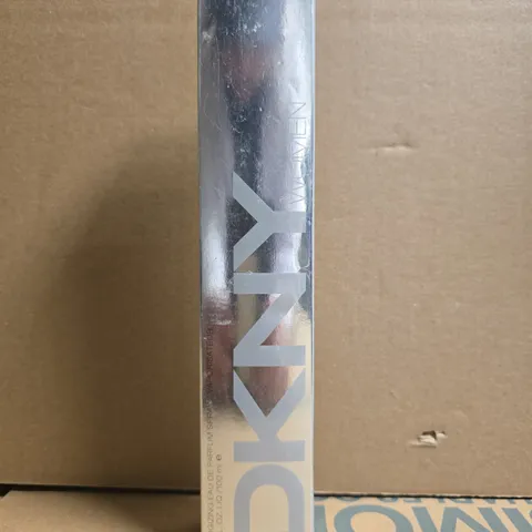 BOXED AND SEALED DKNY WOMEN ENERGIZING EAU DE TOILETTE SPRAY 100ML
