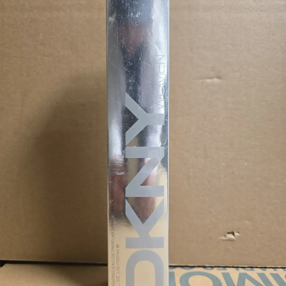 BOXED AND SEALED DKNY WOMEN ENERGIZING EAU DE TOILETTE SPRAY 100ML