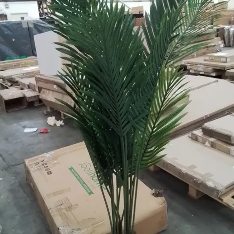 ARTIFICIAL PLANT -BROKEN POT-